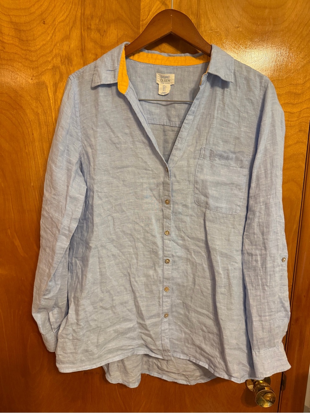 Sigrid Olsen Light Blue Linen Button-Down Shirt with Yellow Collar Accent